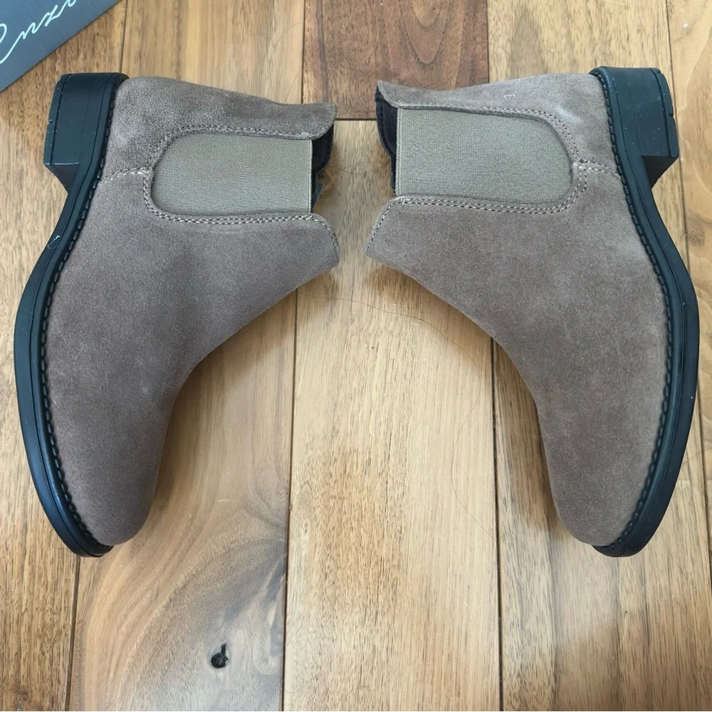 NWT Enzo Tesoti Girls Brown Suede Ankle Boots Girl's Size 2 Style #81070